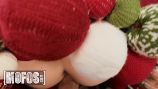 Mofos - Coco Lovelock Surprises Her Boyfriend With The Perfect Gift For Christmas.. Harley Haze