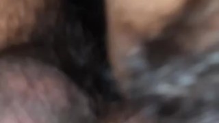 Mi hermanastro me coge el culo antes de irme al colegio, me deja bien cogida