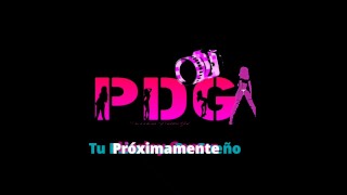 Linda chica mala /se toca enfrente de mi 