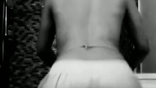 Cloud blowing with a side of Twerk