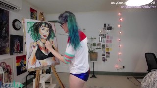 Painting Show dressed as Harley Quinn