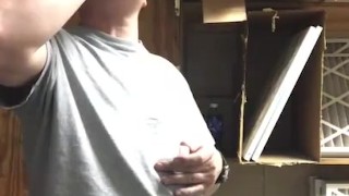 Piggy 60 ounce soda chug