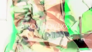 Militar se masturba muy rico 