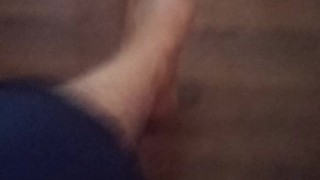 Feet and legs for those that dig it