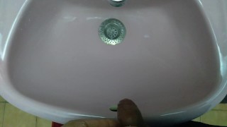 Cock pissing for your pleasure 