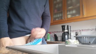 Jerkoff quicky with cumshot into the kitchen sink