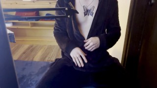 Tattooed twink jerking off huge load on mirror