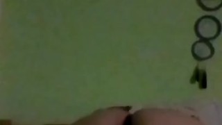 Gorda se toca después de que la cojieron por el culo 5 horas seguidas