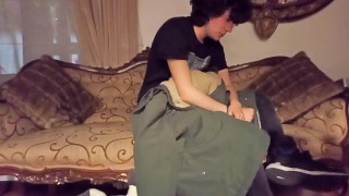 La depresión me coge duro y sin piedad en el sofá