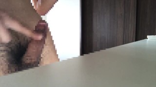 日本人ノンケ大学生がこっそりカウンターでオナニー