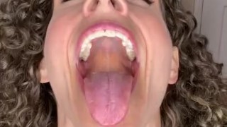 Hot Jewish Stepmom JOI Teaches You About What Women Want