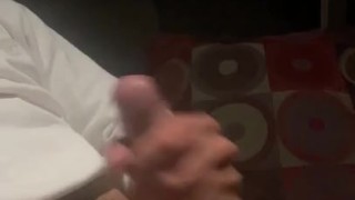 Jerking off until i nut for your pleasure 