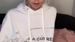 boy cums all over himself 