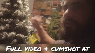 Hot Powerlifter Jerks Off in Garage showing big legs and hairy man ass
