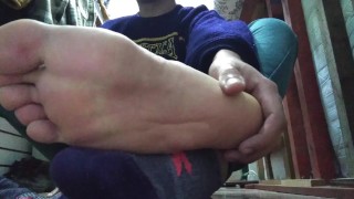 RELAXING MY TIRED FEET AFTER WORK