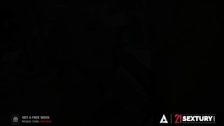 21 SEXTURY - Sexy Blonde Lulu Love Feels Horny And Wants A Cock In Her Ass