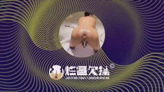 CreampieBottom丨Slut's wet pussy was filled with hot cum after work