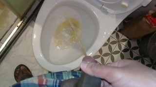 Big cock doing pees