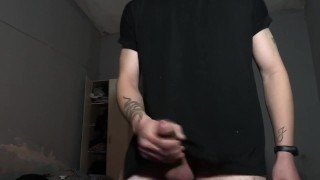 NEED A MOUTH TO SWALLOW MY CUM 