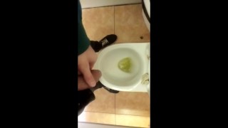 Туалет в торговом центре