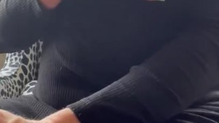 Big Pussy lips squirt and Cum for you 