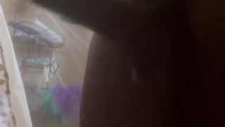 Extreme deep throat in the shower 🚿