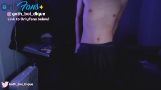 GothBoiDique teases his BULGE and then REVEALS