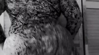 Quiere que le baile... 