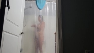 Caught girlfriend in shower 