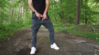 Watch a dude taking a piss 