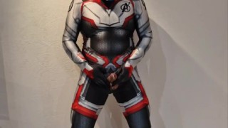 Jerk off in Lycra Suit