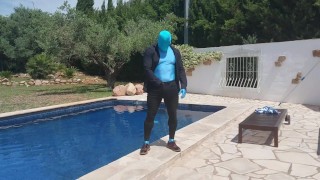 Encased - living a zentai life