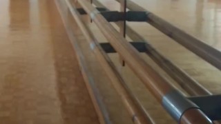 Gay jerkin off in front of mirror, cumshot