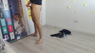 Fucking my stepmom through a hole in a box, she thought it was my dad
