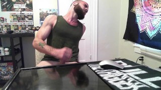 vigorous jerk sesh turns into satisfying cumshot