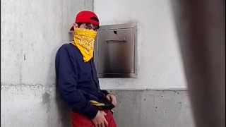 I jerk off on the stairs of my building apartment