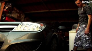 Bare Deviant Mechanic