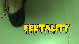 HOW ABOUT BEING CRUSHED BY MY SOLES - MANLYFOOT - TINY MAN - CRUSH - MACROPHILIA - PARAPHILIA🦶 ☠️