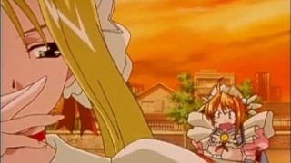 Kinky anime hottie kissing
