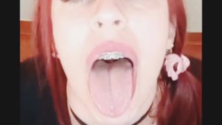 ShyyFxx tu colegiala putita le chupa la pija al profesor para que no la castigue JOI
