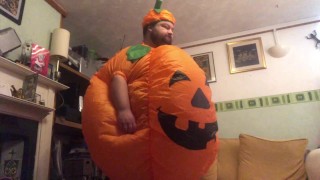 pumpkin costume test