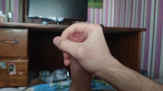 STUDENT JERKING BIG COCK AND MOANING СТУДЕНТ ДРОЧИТ БОЛЬШОЙ ЧЛЕН И СТОНЕТ