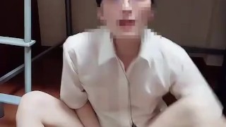 イケメンメガネ男子がオナ禁後のオナホールオナニーで連続発射！045