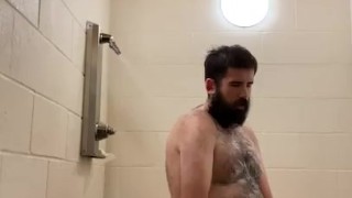 Daddy Having Public Shower Fun 