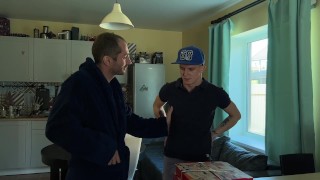 The guy glued the pizza courier and fucked him for money