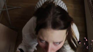 Diligent cutie takes deep in her mouth