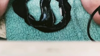 chole fields eats cum from panties