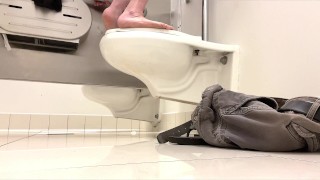 RISKY PUBLIC MASTURBATION ALMOST CAUGHT