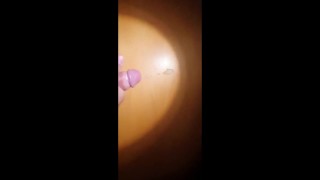 6ème branlette de la journée avec éjaculation "6th handjob of the day with ejaculation"