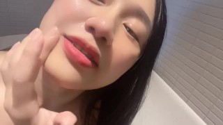 sex in bathroom with my fan父母不在家約砲網友來浴室抽插爽射